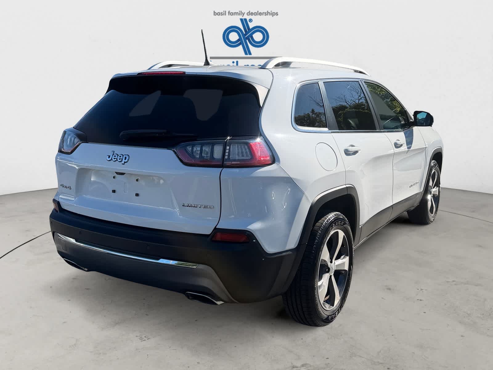 Used 2020 Jeep Cherokee Limited AWD/4WD image 7