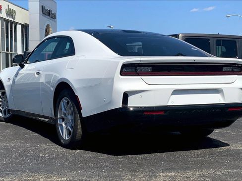 New 2025 Dodge Charger R/T w/ Sun & Sound Package image 3