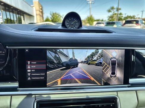 Used 2018 Porsche Panamera 4 AWD/4WD image 25