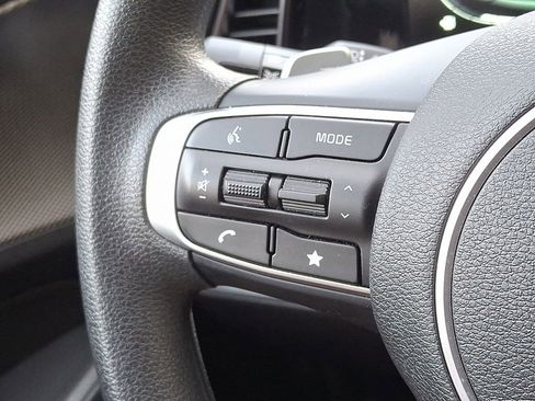 Used 2023 Kia Sportage LX image 20