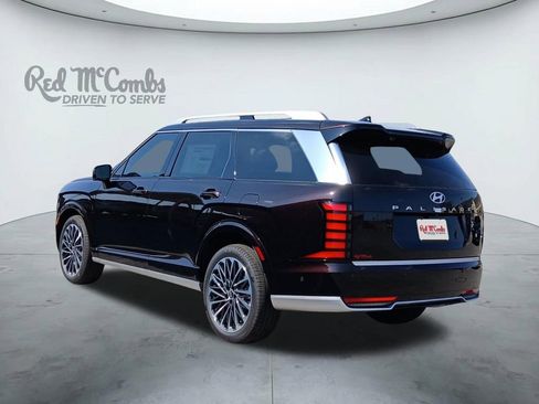 New 2026 Hyundai Palisade Calligraphy FWD image 3