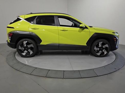 Used 2025 Hyundai Kona Limited image 7