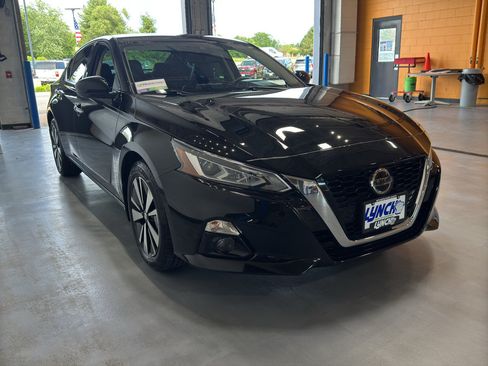 Used 2020 Nissan Altima 2.5 SL AWD/4WD image 7