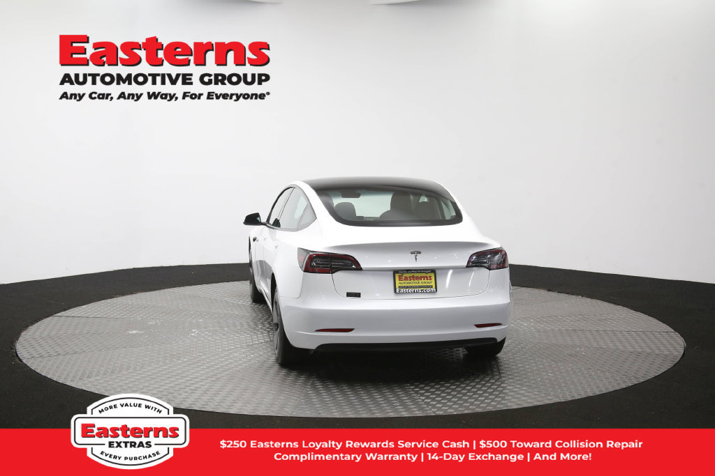 Used 2023 Tesla Model 3 Standard Range RWD image 32