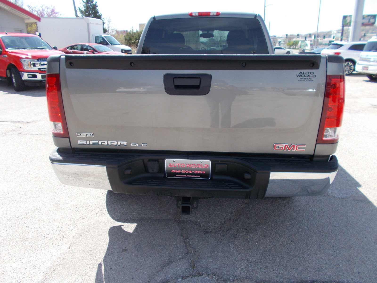Used 2008 GMC Sierra 1500 SLE w/ Power Pack Plus AWD/4WD image 6
