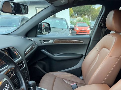 Used 2011 Audi Q5 2.0T Premium image 16