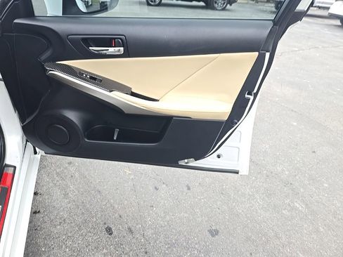 Used 2014 Lexus IS 250 AWD w/ Premium Package image 31