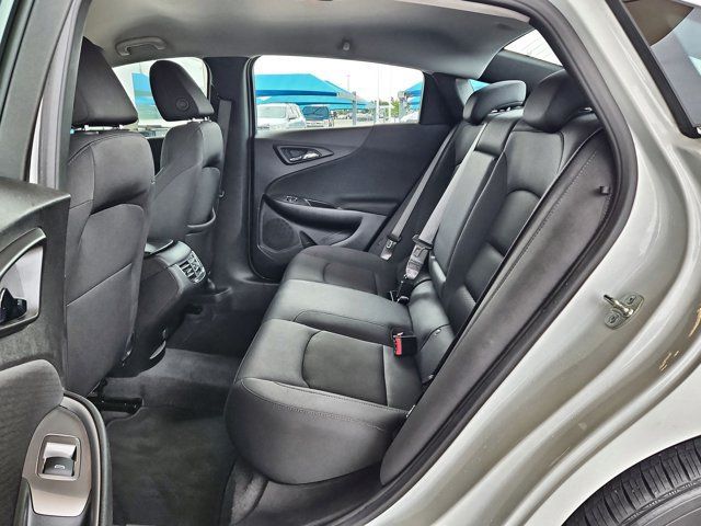 Used 2025 Chevrolet Malibu LT FWD image 18