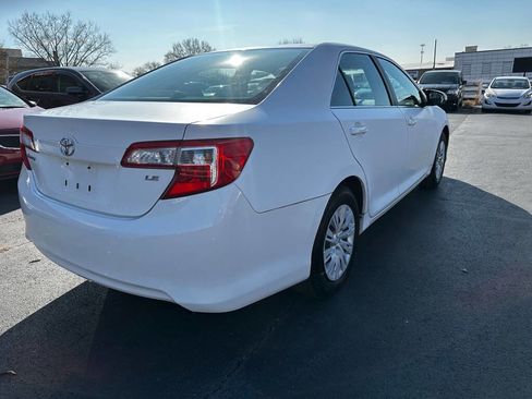 Used 2012 Toyota Camry LE image 7