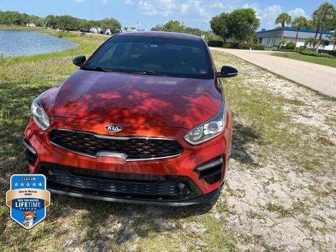 Used 2020 Kia Forte GT-Line FWD image 2