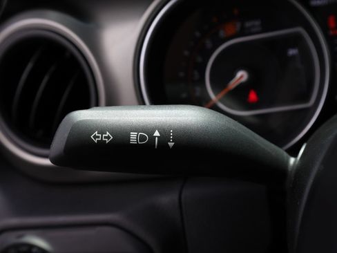 Used 2021 Jeep Wrangler Sport AWD/4WD image 28