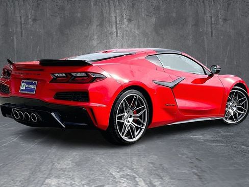Used 2023 Chevrolet Corvette Z06 w/ Engine Appearance Package RWD image 6