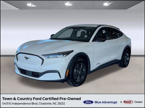 Used 2023 Ford Mustang Mach-E Select image 1