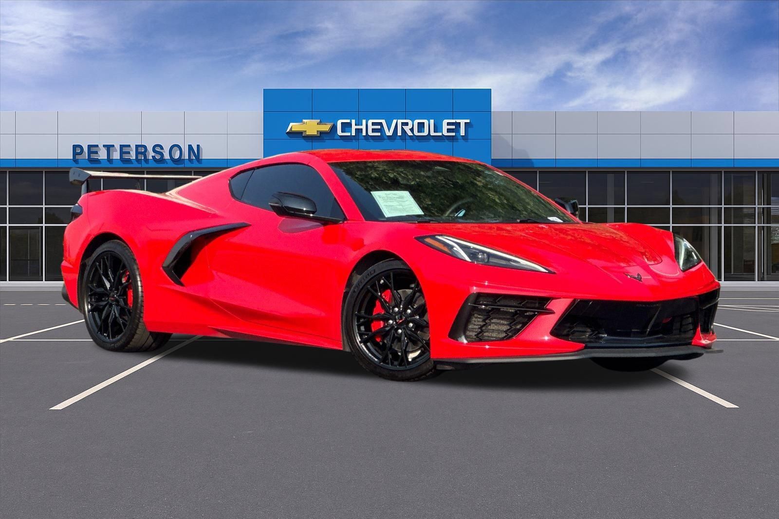 Used 2025 Chevrolet Corvette Stingray Coupe w/ 1LT RWD image 2