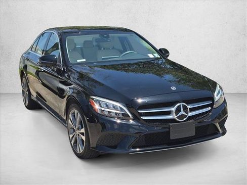 Used 2021 Mercedes-Benz C 300 4MATIC Sedan image 3