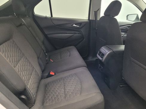 Used 2018 Chevrolet Equinox LT w/ Sun & Infotainment Package AWD/4WD image 19
