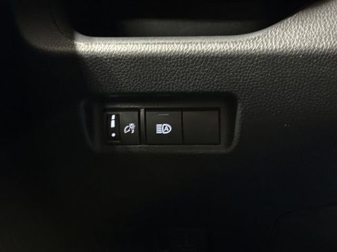 Used 2024 Toyota RAV4 XLE FWD image 18