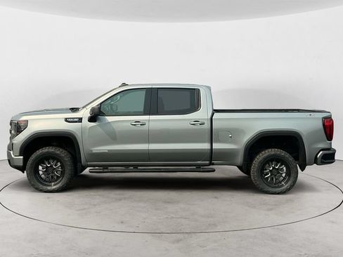 Used 2024 GMC Sierra 1500 Elevation w/ LPO, Elevation Black Package AWD/4WD image 8