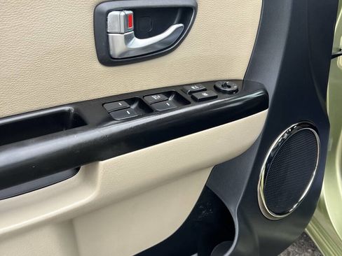 Used 2012 Kia Soul ! w/ Premium Pkg image 9