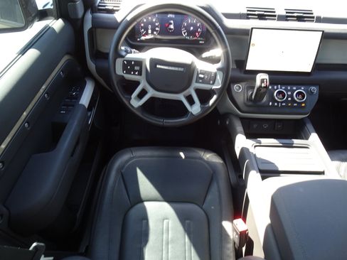 Used 2022 Land Rover Defender 110 SE AWD/4WD image 20