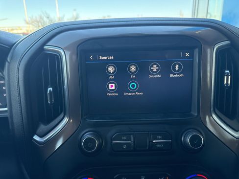 Used 2022 Chevrolet Silverado 3500 High Country image 23