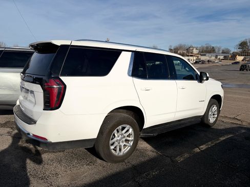 Used 2025 Chevrolet Tahoe LT image 3