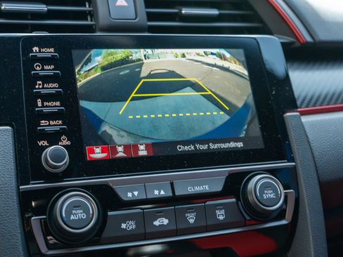 Used 2019 Honda Civic Type R image 22