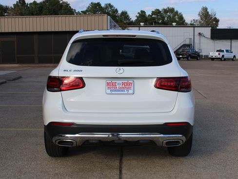 Used 2022 Mercedes-Benz GLC 300 image 7