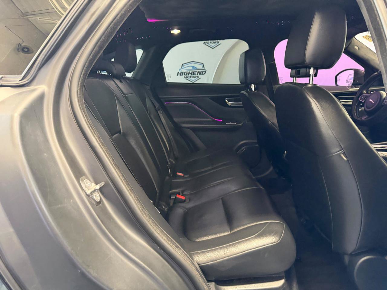 Used 2019 Jaguar F-PACE Premium AWD/4WD image 24