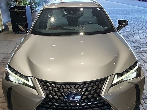 Used 2020 Lexus UX 250h w/ Premium Package AWD/4WD image 2
