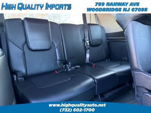 Used 2019 Nissan Armada Platinum w/ Interior Lighting Package image 25