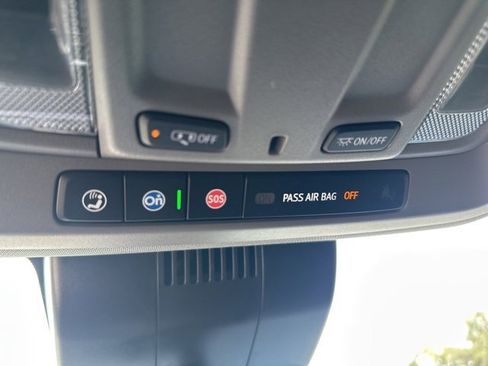 Used 2024 Chevrolet Silverado 2500 LT image 23