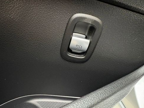 Used 2024 Mercedes-Benz C 300 C 300 w/ AMG Line w/ Night Package image 13