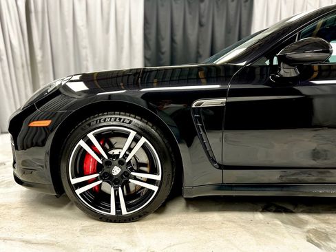 Used 2014 Porsche Panamera GTS image 10