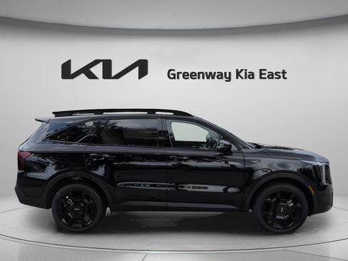 Certified 2024 Kia Sorento SX Prestige w/ Olive Brown Leather Package AWD/4WD image 5