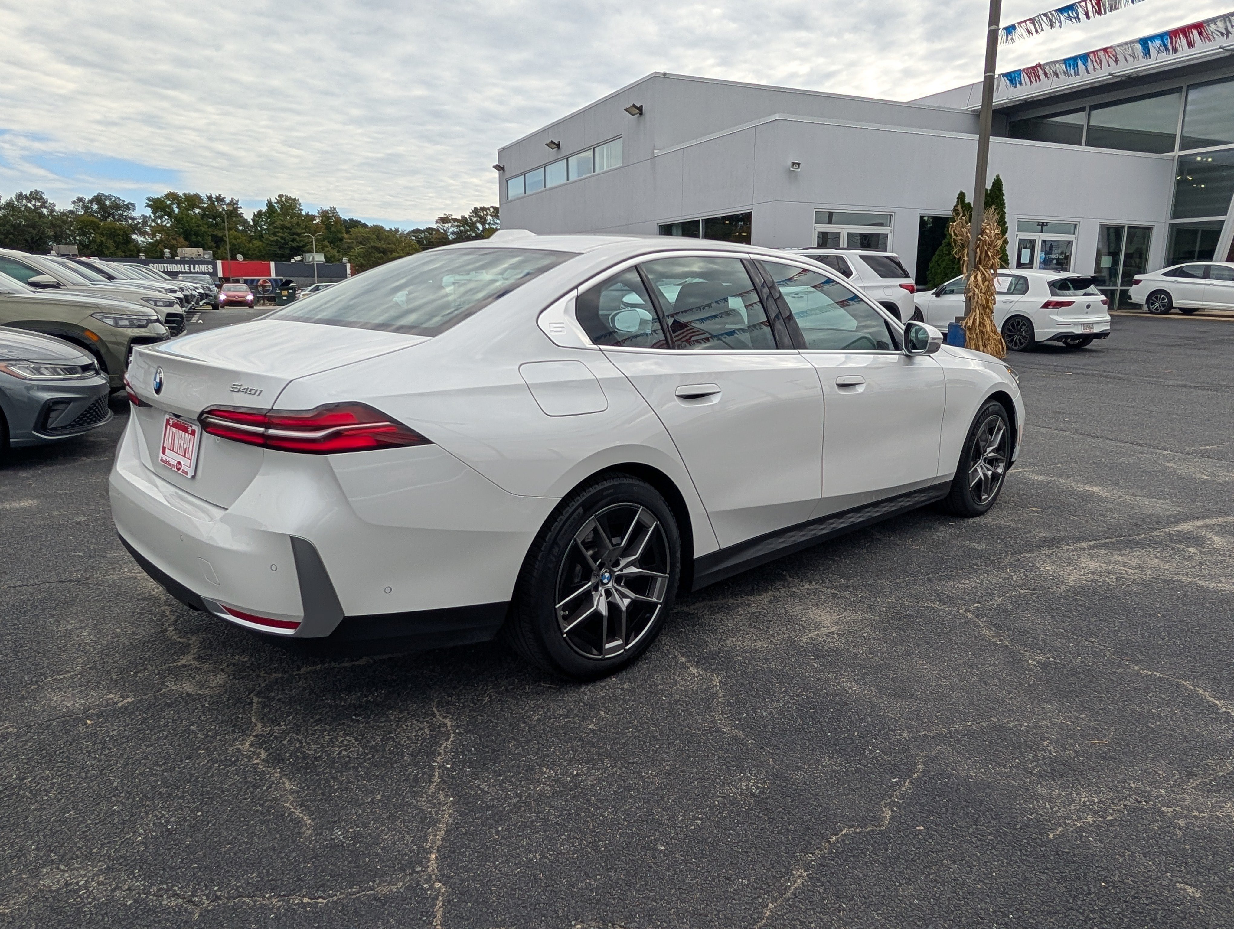 Used 2026 BMW 540i xDrive AWD/4WD image 32