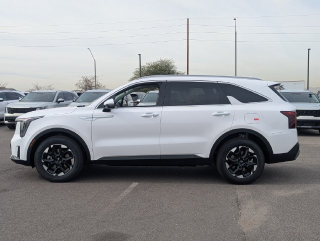 Certified 2026 Kia Sorento S FWD image 2