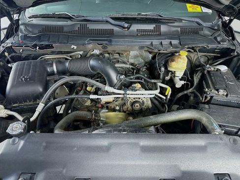 Used 2014 RAM 1500 Laramie image 29