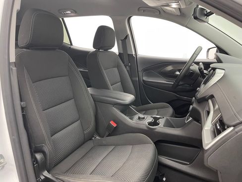 Used 2024 GMC Terrain SLE FWD image 29