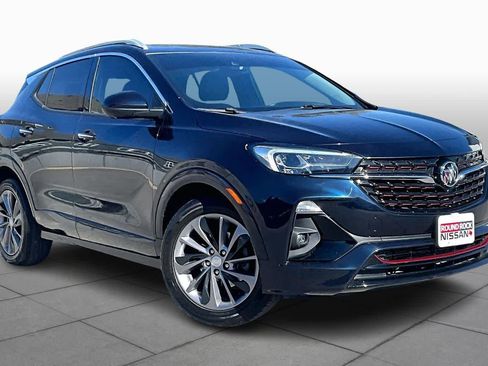 Used 2020 Buick Encore GX Essence w/ Experience Buick Package image 3