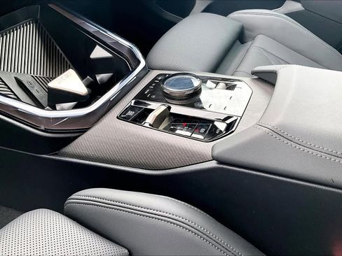 Certified 2025 BMW X3 xDrive30i image 19