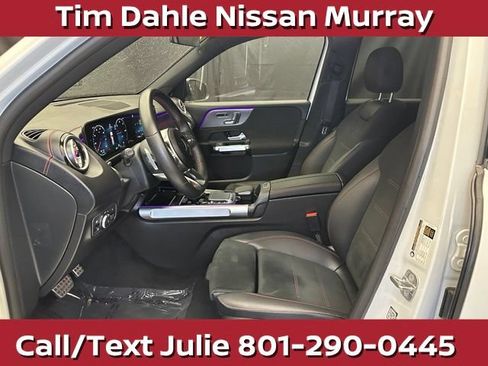 Used 2023 Mercedes-Benz EQB 300 4MATIC image 21