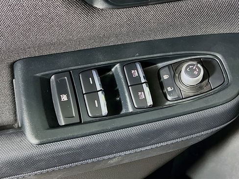 Certified 2025 Subaru Forester Premium image 16