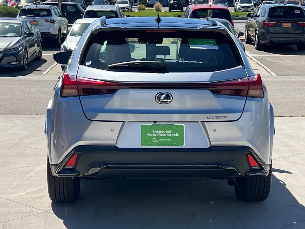 Used 2024 Lexus UX 250h F Sport FWD image 8