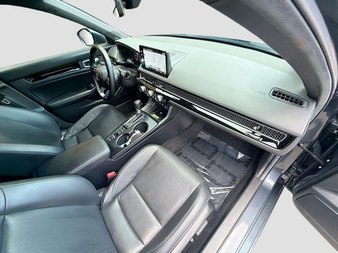 Certified 2024 Honda Civic Sport Touring image 32