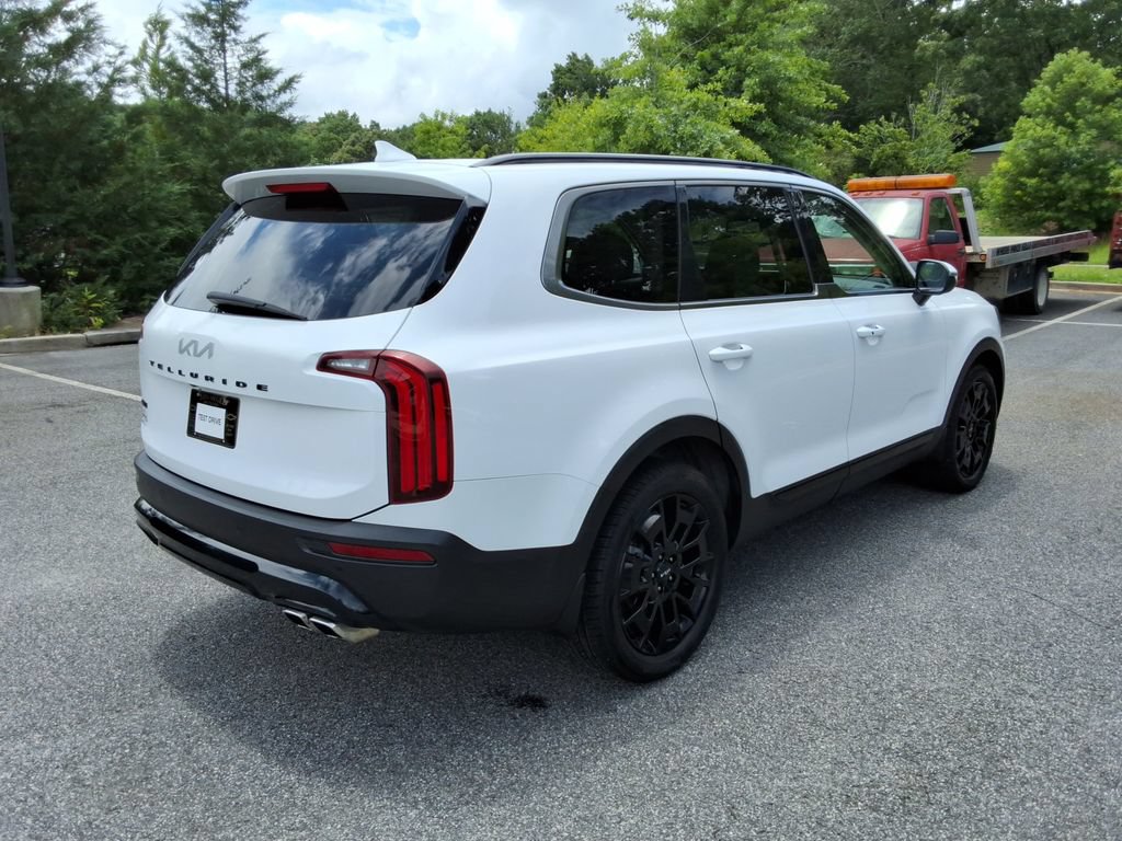 Used 2022 Kia Telluride EX w/ EX Premium Package AWD/4WD image 5
