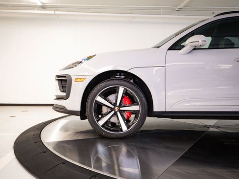 New 2026 Porsche Macan S AWD/4WD image 11