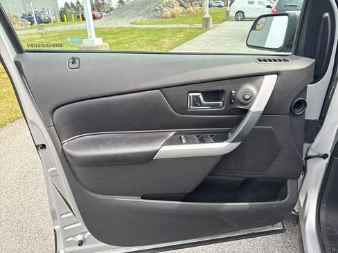 Used 2014 Ford Edge SE w/ Equipment Group 101A image 20