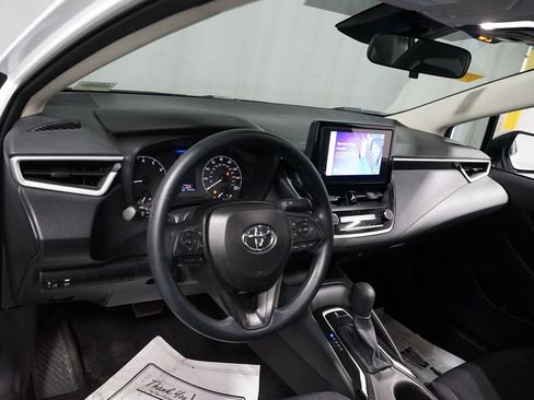 Certified 2025 Toyota Corolla LE FWD image 11