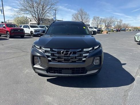 Used 2023 Hyundai Santa Cruz Limited image 2